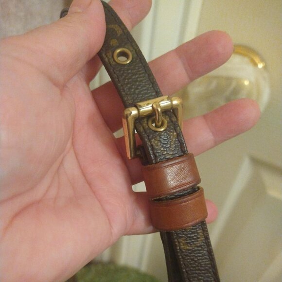 Louis Vuitton Adjustable Monogram Strap - Picture 4 of 10